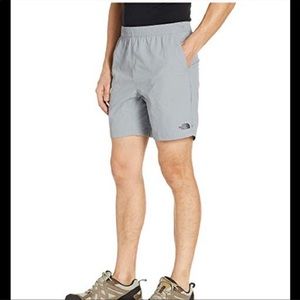Brand New (Never Worn) The North Face Men’s Shorts Adventure Sz Lg Gray
